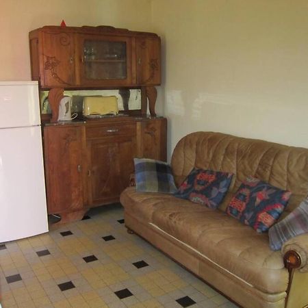 Appartement Rdc Maison De Village Savignac-les-Ormeaux ภายนอก รูปภาพ